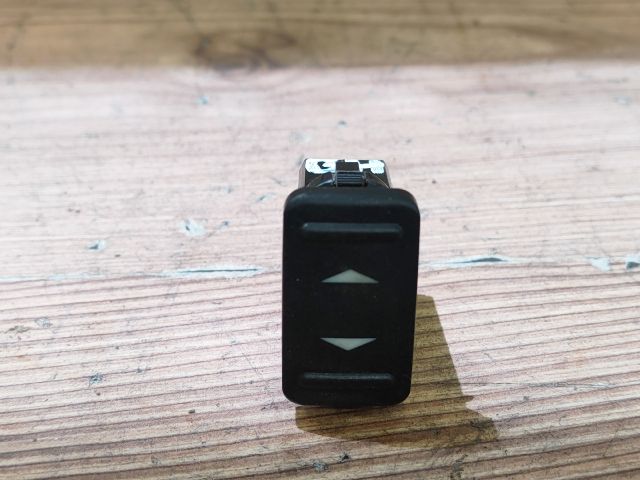 bontott FORD MONDEO IV Bal hátsó Ablakemelő Kapcsoló