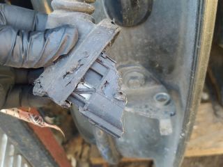 bontott FORD MONDEO IV Bal hátsó Ajtó (Részeivel)