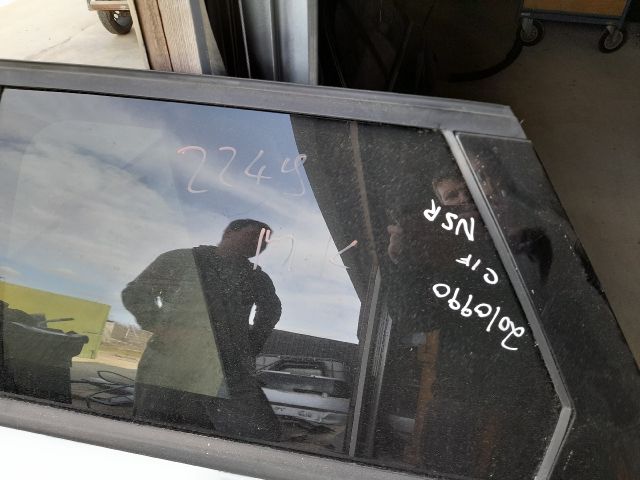 bontott FORD MONDEO IV Bal hátsó Ajtó (Részeivel)