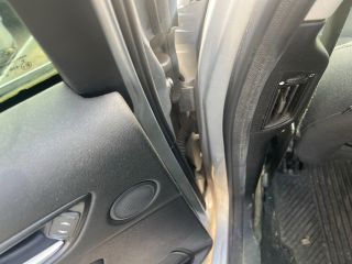 bontott FORD MONDEO IV Bal hátsó Ajtó (Üres lemez)