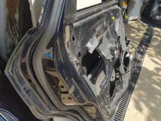 bontott FORD MONDEO IV Bal hátsó Ajtó (Üres lemez)