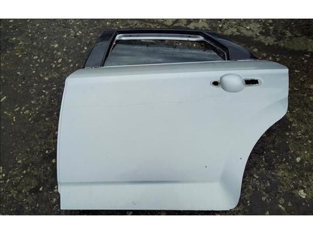 bontott FORD MONDEO IV Bal hátsó Ajtó (Üres lemez)