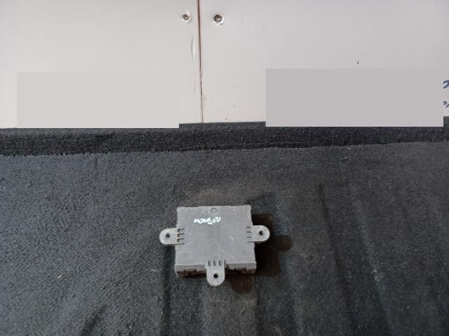 bontott FORD MONDEO IV Bal hátsó Ajtó Vezérlőegység