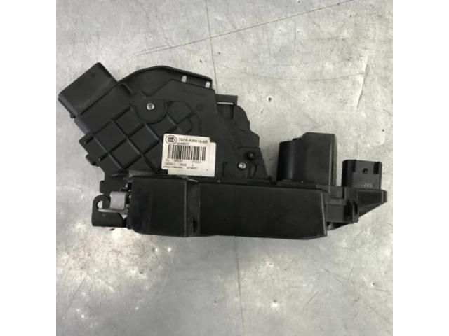 bontott FORD MONDEO IV Bal hátsó Ajtózár