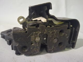 bontott FORD MONDEO IV Bal hátsó Ajtózár