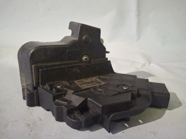 bontott FORD MONDEO IV Bal hátsó Ajtózár