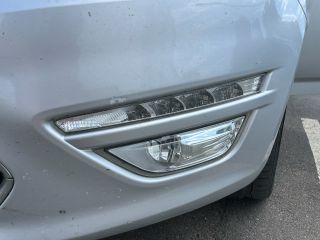 bontott FORD MONDEO IV Bal hátsó Dobbetét (Kerékjárati, Műanyag)