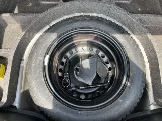 bontott FORD MONDEO IV Bal hátsó Dobbetét (Kerékjárati, Műanyag)