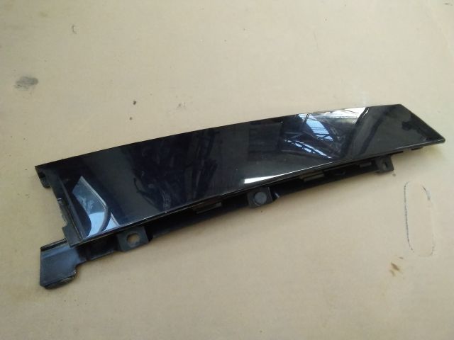 bontott FORD MONDEO IV Bal hátsó Első Ajtókeret Burkolat