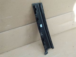 bontott FORD MONDEO IV Bal hátsó Első Ajtókeret Burkolat