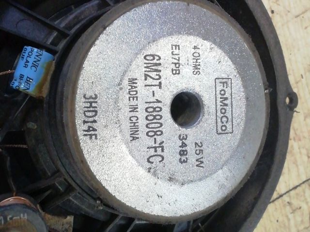 bontott FORD MONDEO IV Bal hátsó Hangszóró