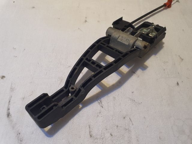 bontott FORD MONDEO IV Bal hátsó Külső Kilincsfészek