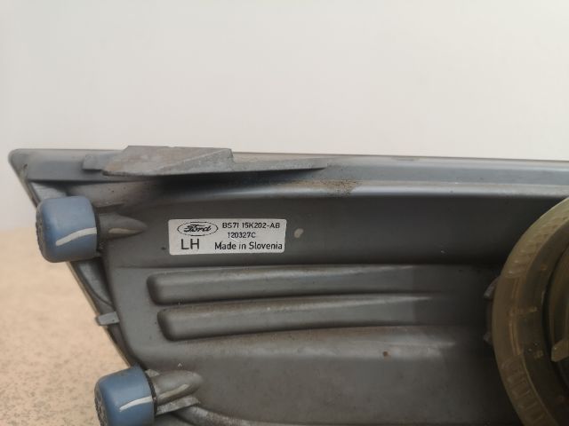 bontott FORD MONDEO IV Bal Ködfényszóró