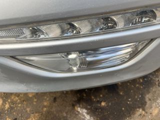 bontott FORD MONDEO IV Bal Ködfényszóró