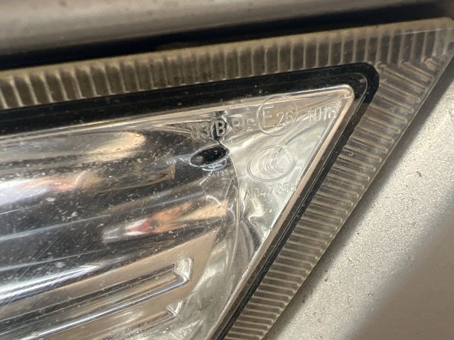 bontott FORD MONDEO IV Bal Ködfényszóró