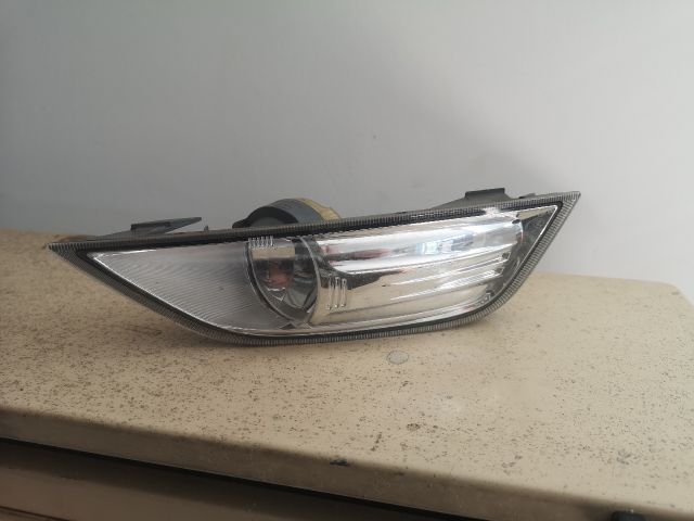 bontott FORD MONDEO IV Bal Ködfényszóró