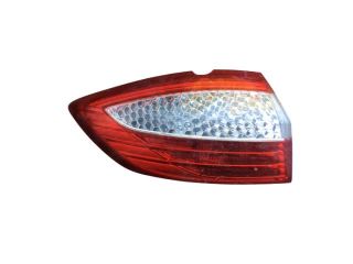 bontott FORD MONDEO IV Bal Külső Hátsó Lámpa