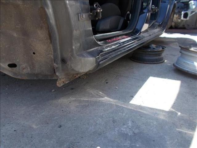 bontott FORD MONDEO IV Bal Küszöb