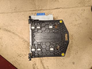 bontott FORD MONDEO IV Biztosítéktábla Utastér