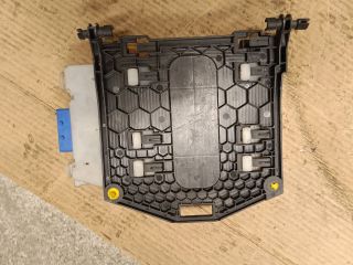 bontott FORD MONDEO IV Biztosítéktábla Utastér