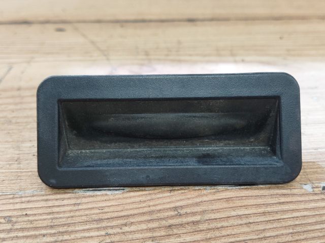 bontott FORD MONDEO IV Csomagtér Nyitó Kar / Gomb