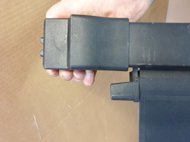 bontott FORD MONDEO IV Csomagtér Roló