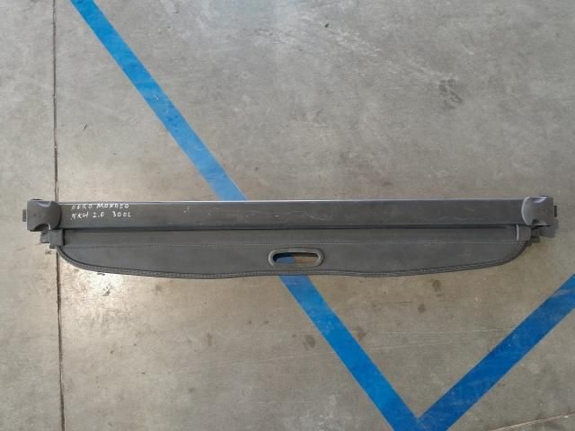 bontott FORD MONDEO IV Csomagtér Roló