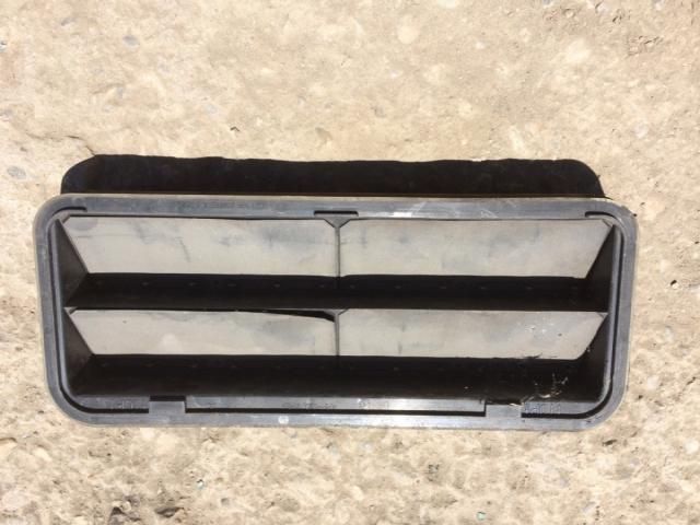 bontott FORD MONDEO IV Csomagtér Szellőző Bal