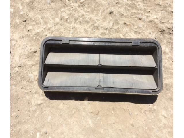 bontott FORD MONDEO IV Csomagtér Szellőző Jobb