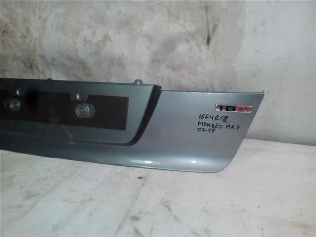 bontott FORD MONDEO IV Csomagtérajtó Díszléc