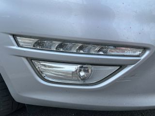 bontott FORD MONDEO IV Csomagtérajtó Kárpit