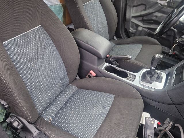 bontott FORD MONDEO IV Csomagtérajtó Motor