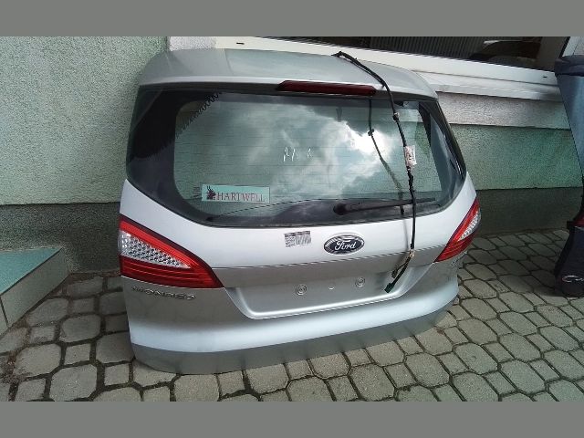 bontott FORD MONDEO IV Csomagtérajtó (Részeivel)