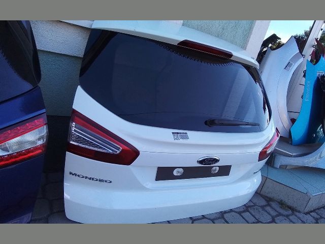 bontott FORD MONDEO IV Csomagtérajtó (Részeivel)