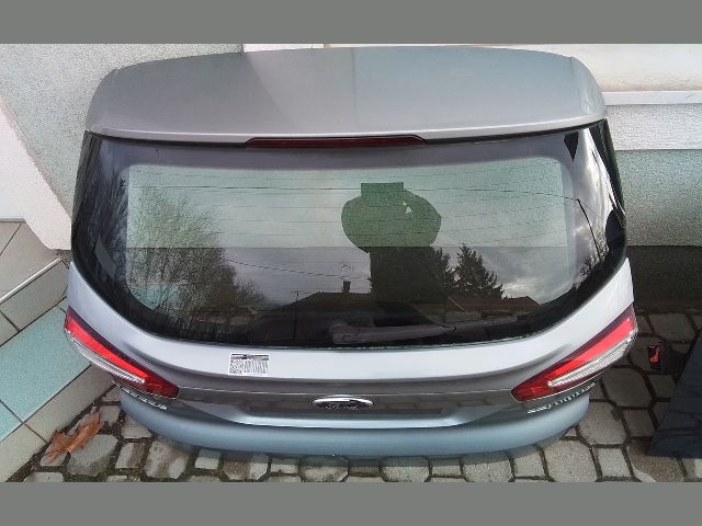 bontott FORD MONDEO IV Csomagtérajtó (Részeivel)