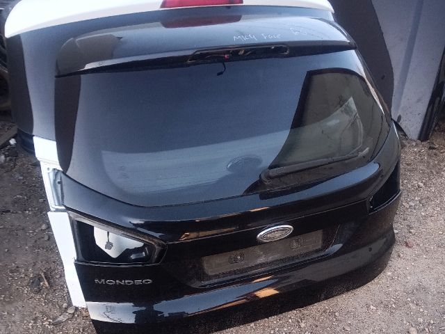 bontott FORD MONDEO IV Csomagtérajtó (Részeivel)