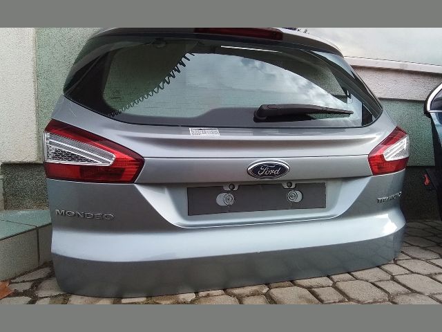 bontott FORD MONDEO IV Csomagtérajtó (Részeivel)
