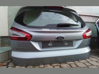 bontott FORD MONDEO IV Csomagtérajtó (Részeivel)