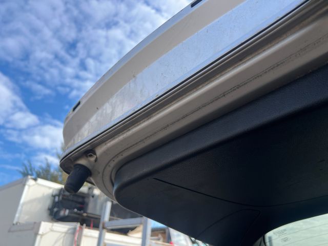 bontott FORD MONDEO IV Csomagtérajtó (Üres lemez)