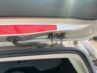 bontott FORD MONDEO IV Csomagtérajtó (Üres lemez)