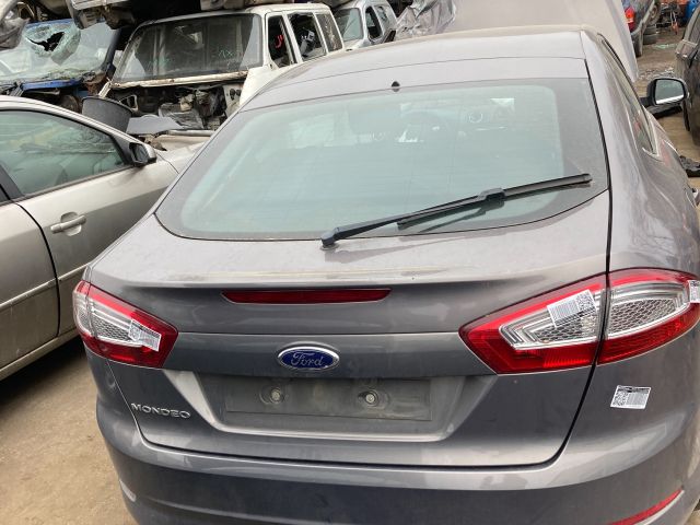 bontott FORD MONDEO IV Csomagtérajtó (Üres lemez)