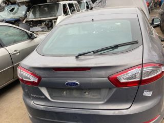 bontott FORD MONDEO IV Csomagtérajtó (Üres lemez)