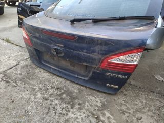 bontott FORD MONDEO IV Csomagtérajtó (Üres lemez)