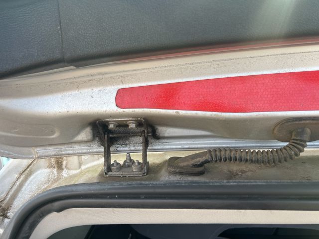 bontott FORD MONDEO IV Csomagtérajtó (Üres lemez)