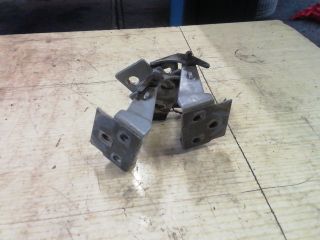 bontott FORD MONDEO IV Csomagtérajtó Zsanér