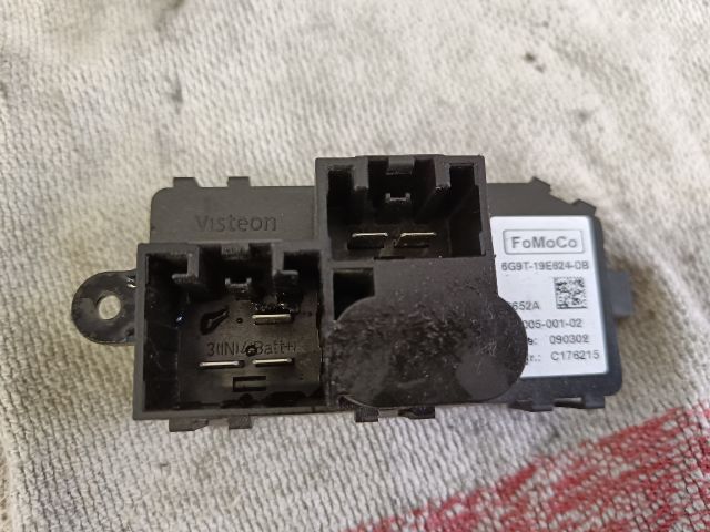 bontott FORD MONDEO IV Előtét Ellenállás Fűtőmotor