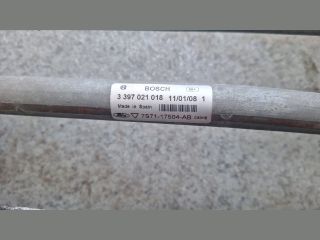 bontott FORD MONDEO IV Első Ablaktörlő Szerkezet Motorral