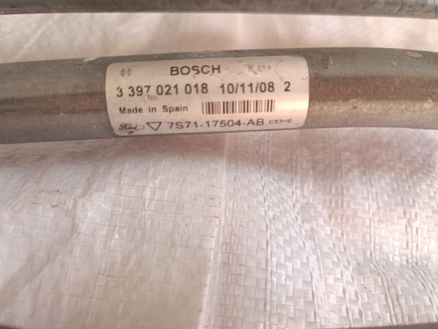 bontott FORD MONDEO IV Első Ablaktörlő Szerkezet Motorral