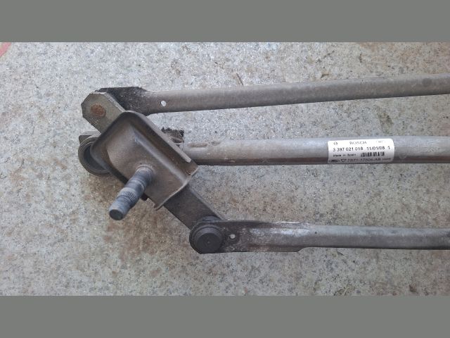 bontott FORD MONDEO IV Első Ablaktörlő Szerkezet Motorral