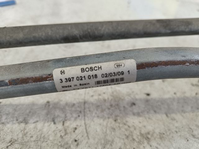 bontott FORD MONDEO IV Első Ablaktörlő Szerkezet Motorral